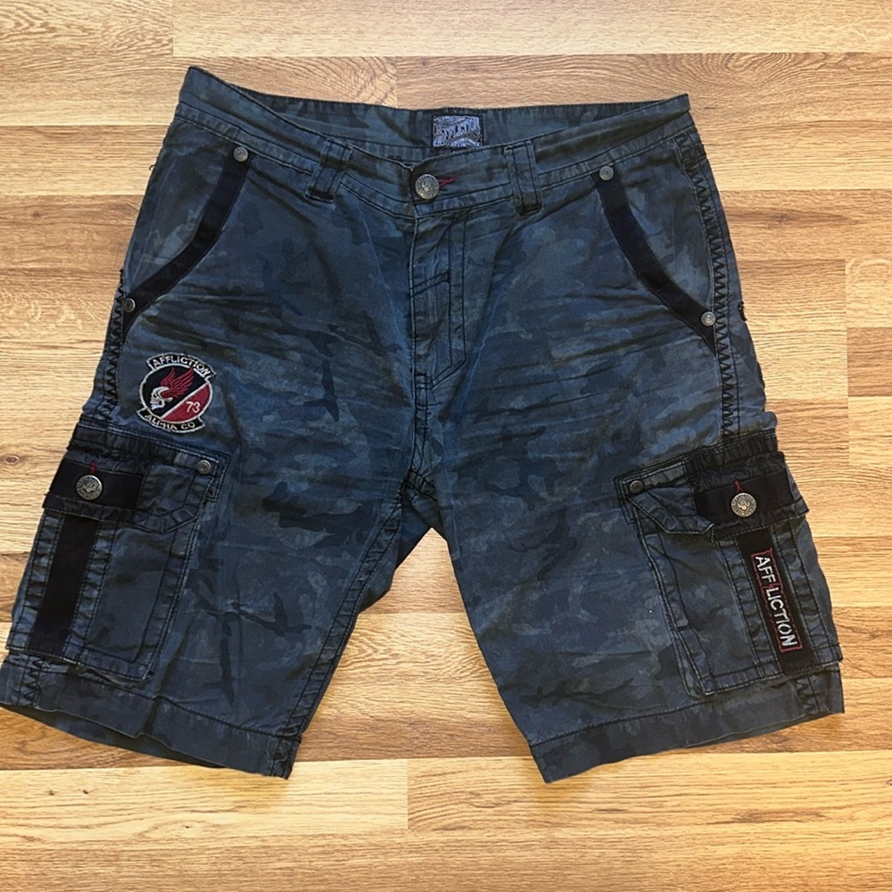 Men’s Affliction Dark Navy Camo Shorts Size 34
